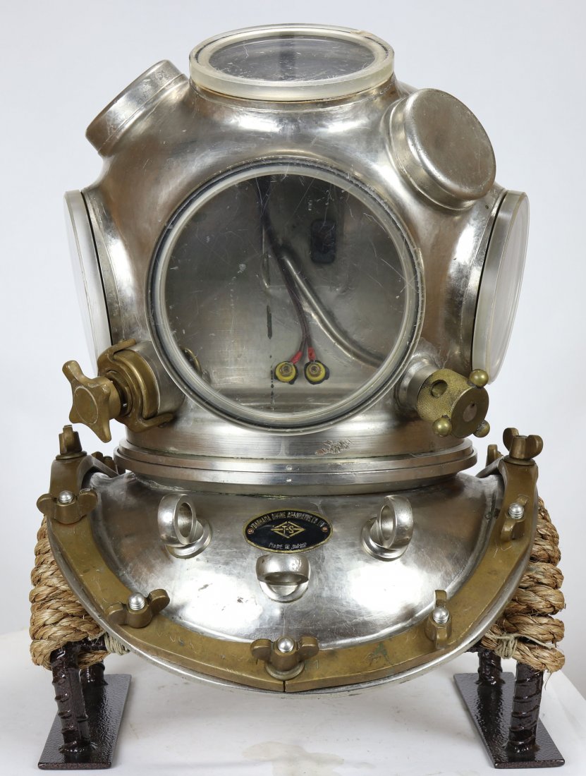 Yokohama Custom Ordered 4 Light 12 Bolt Diving Helmet: Beautiful and used used custom ordered Yokohama diving helmet. This 4 light 12 bolt example was ordered directly from Yokohama by the HJ Merrihue Diving Company in New Orleans, Louisiana in the early 