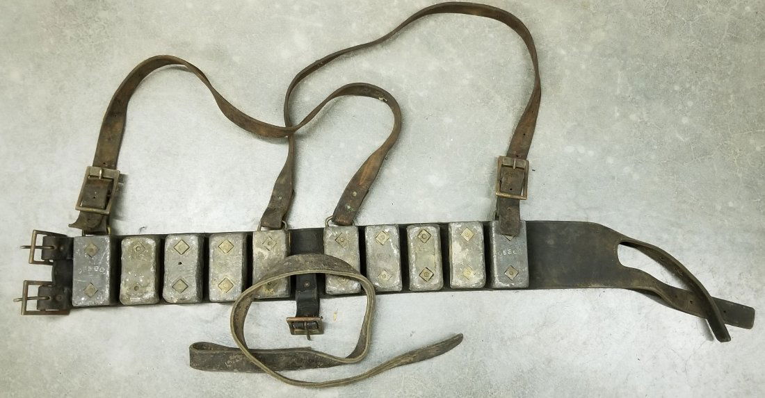 Vintage Mark V Style Heavy Divers Weight Belt: Very nice leather divers weight belt. This configuration was popular and also used by the US Navy with the Mark V helmet. Belt is complete with all the brass buckles present. All 10 lead weights are p