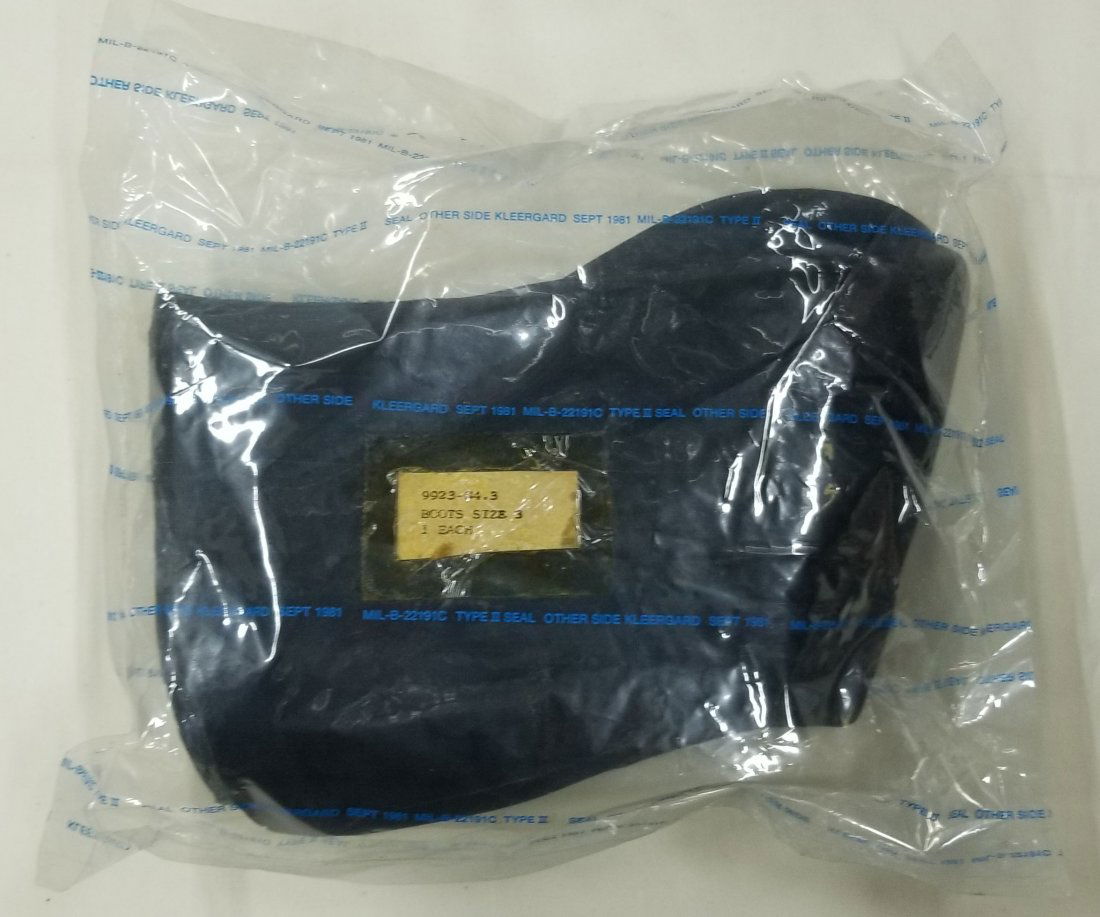Mark 12 Diving Suit Neoprene Boots Size 3 NOS: New old stock (NOS) size 3 neoprene boots 1 pair, sealed.
