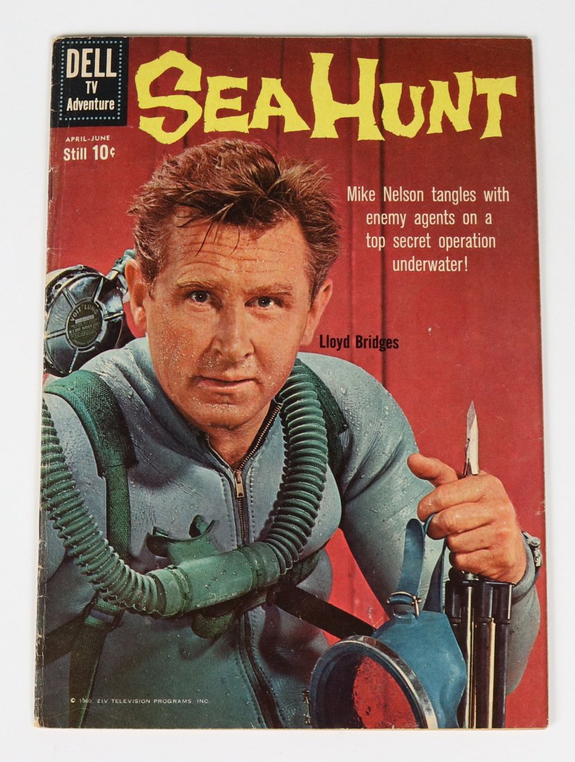 Sea Hunt Lloyd Bridges Dell Comic 1960: Very cool cover on this Sea Hunt Dell TV Adventure comic from April June 1960 issue. Mike Nelson tangles with enemy agent on a top secret operation underwater! Great shot of his Voit Lung double hose 