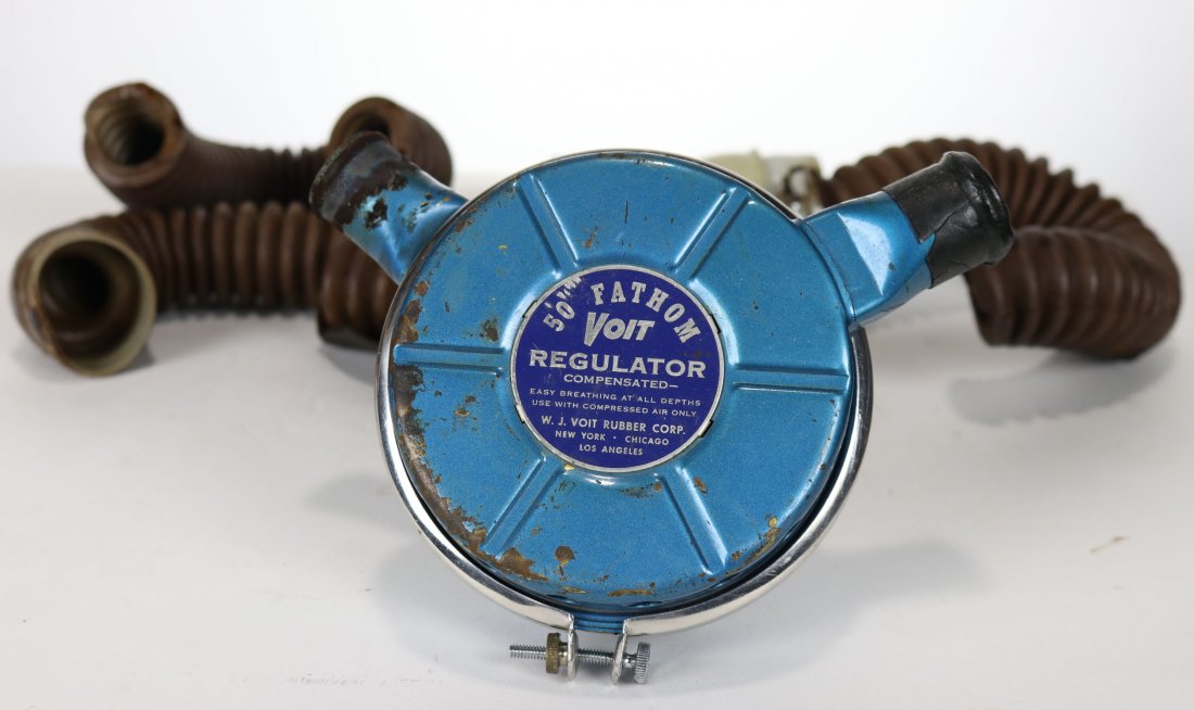 Voit 50 Fathom Double Hose Regulator 1960s: Classic 50 Fathom double hose regulator made by Voit. Piece dates to the 1960s. Condition of the rubber hose and mouthpiece can be seen in photos. Unit is untested and being sold as collectible. Do no