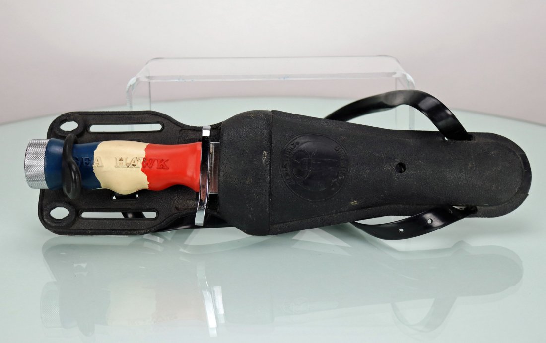US Divers Sea Hawk Red White & Blue Handle Dive Knife (1 of 7)