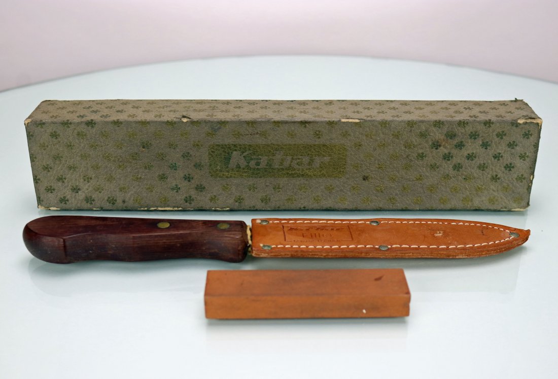 Ka-Bar Model 1383 Fillet Knife + Stone & Original Box (1 of 5)