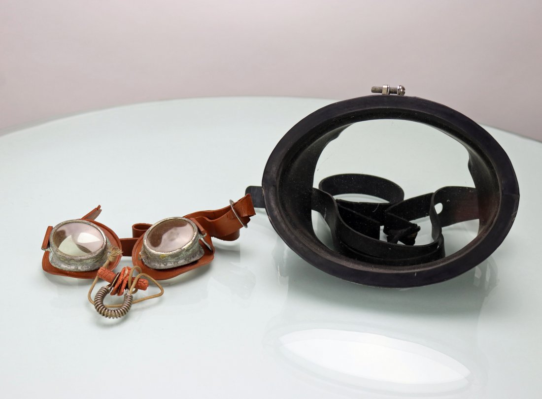 Hans Hass Goggles & Adult Size Hass Mask (1 of 10)