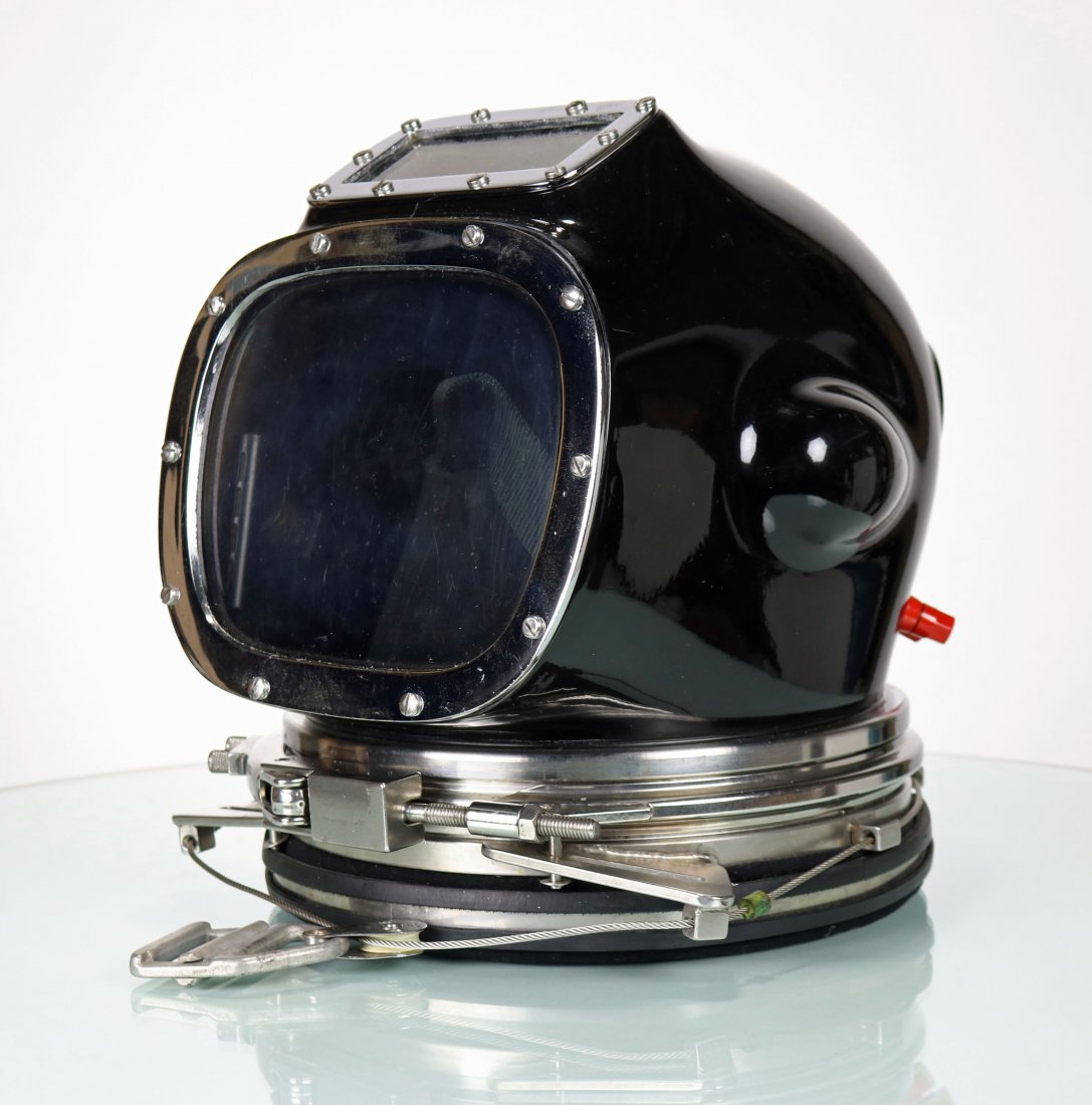 Near Mint General Aquadyne AH-2 Black Diving Helmet (1 of 14)