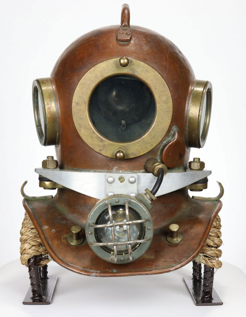 1988 Russian 3 Bolt Diving Helmet With Underwater Light (1 of 12)