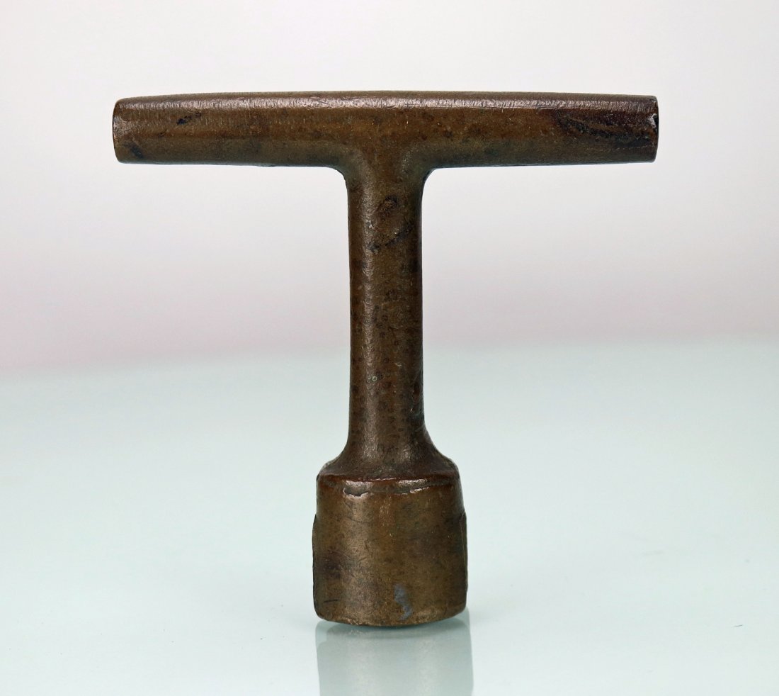 Japanese Style Brass Diving Helmet Tee Wrench (1 of 3)