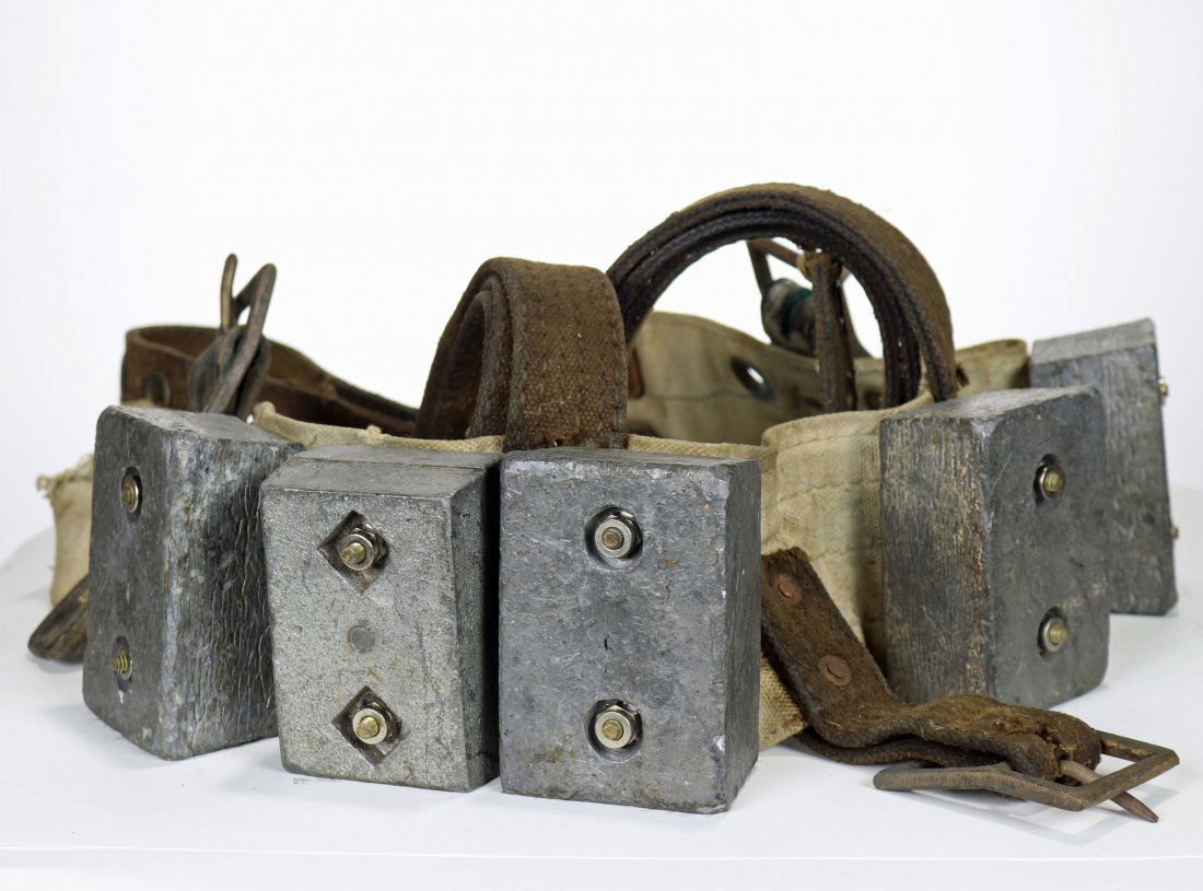 Divers Weight Belts and Spare Lead Weights (1 of 4)