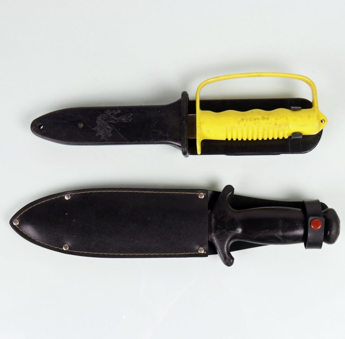 Two Vintage LaSpirotechnique Divers Knives (1 of 6)