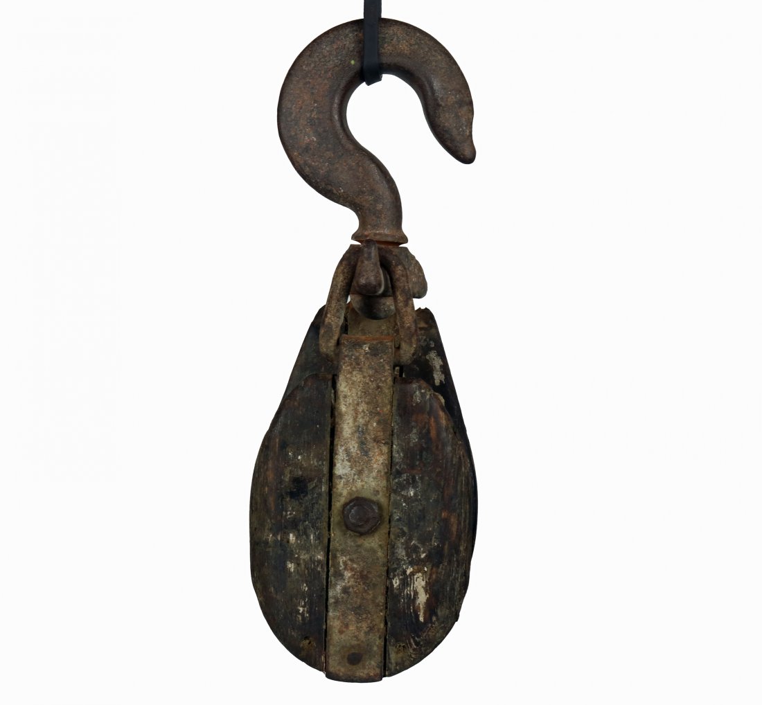 Antique Ships Pulley 33 Pounds (1 of 3)
