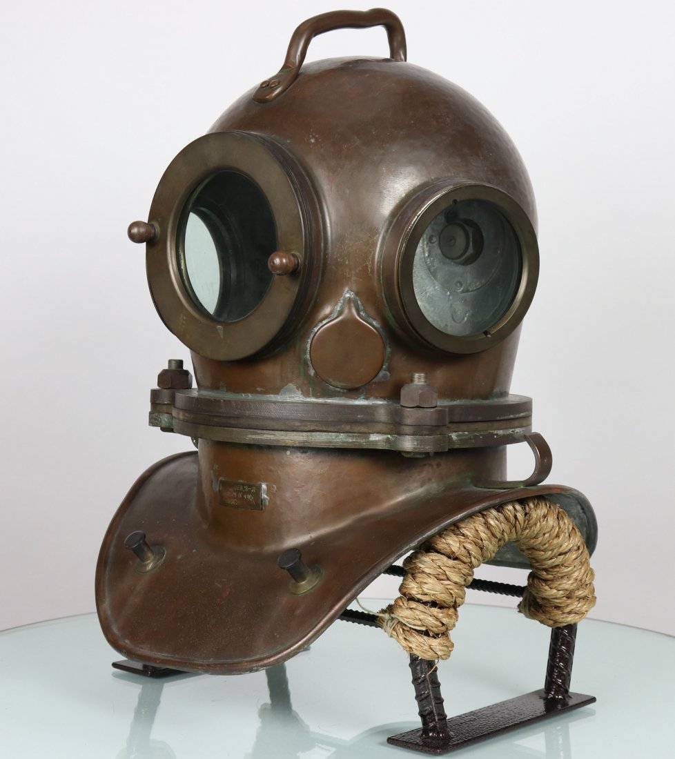 1990 Russian 3 Bolt Diving Helmet Made In Leningrad (1 of 9)