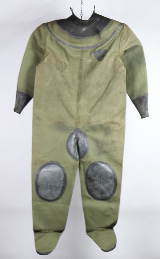 Classic Russian / Soviet 3 Bolt Helmet Divers Dress (1 of 7)