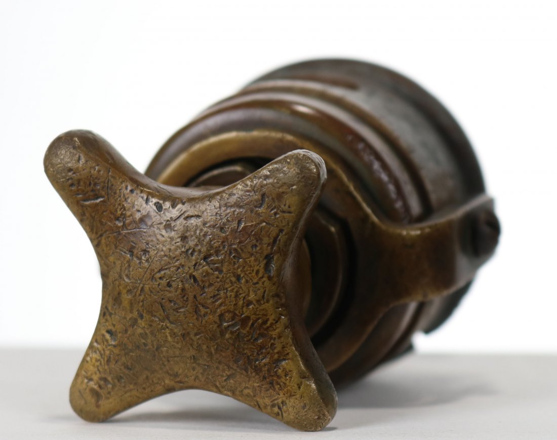 Morse Commercial Diving Helmet Exhaust Control (1 of 4)