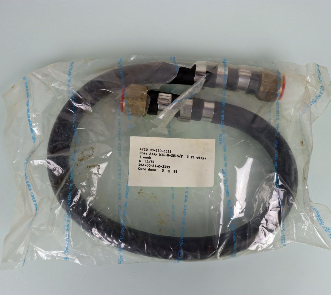 USN Mark 12 Diving Whip Hose Assembly New Old Stock (1 of 2)
