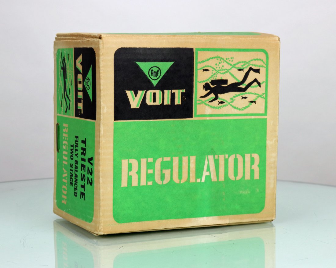 VOIT Regulator V22 Trieste New In Box!: Put in the box in the early 1960s at the Voit factory, this V22 Trieste two stage regulator has never seen the light of day. Box is also in excellent condition as can be seen in the photos, however, o