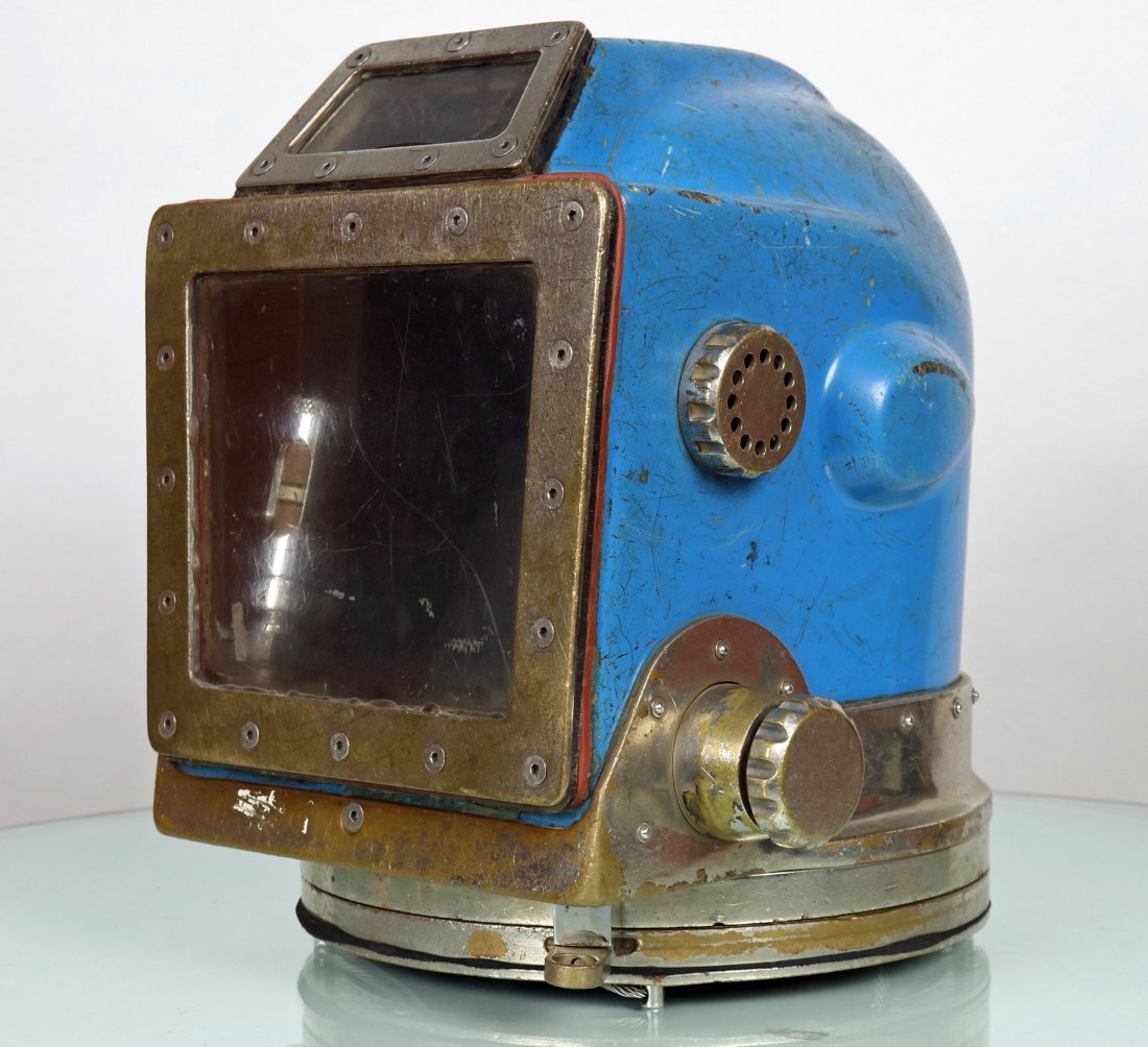 Swindell Advanced Diving Equipment Diving Helmet: Iconic diving helmet made by Advanced Diving Equipment Company. The helmet was invented by George Swindell and became very popular with divers around the world, hence the common name giving to them, t