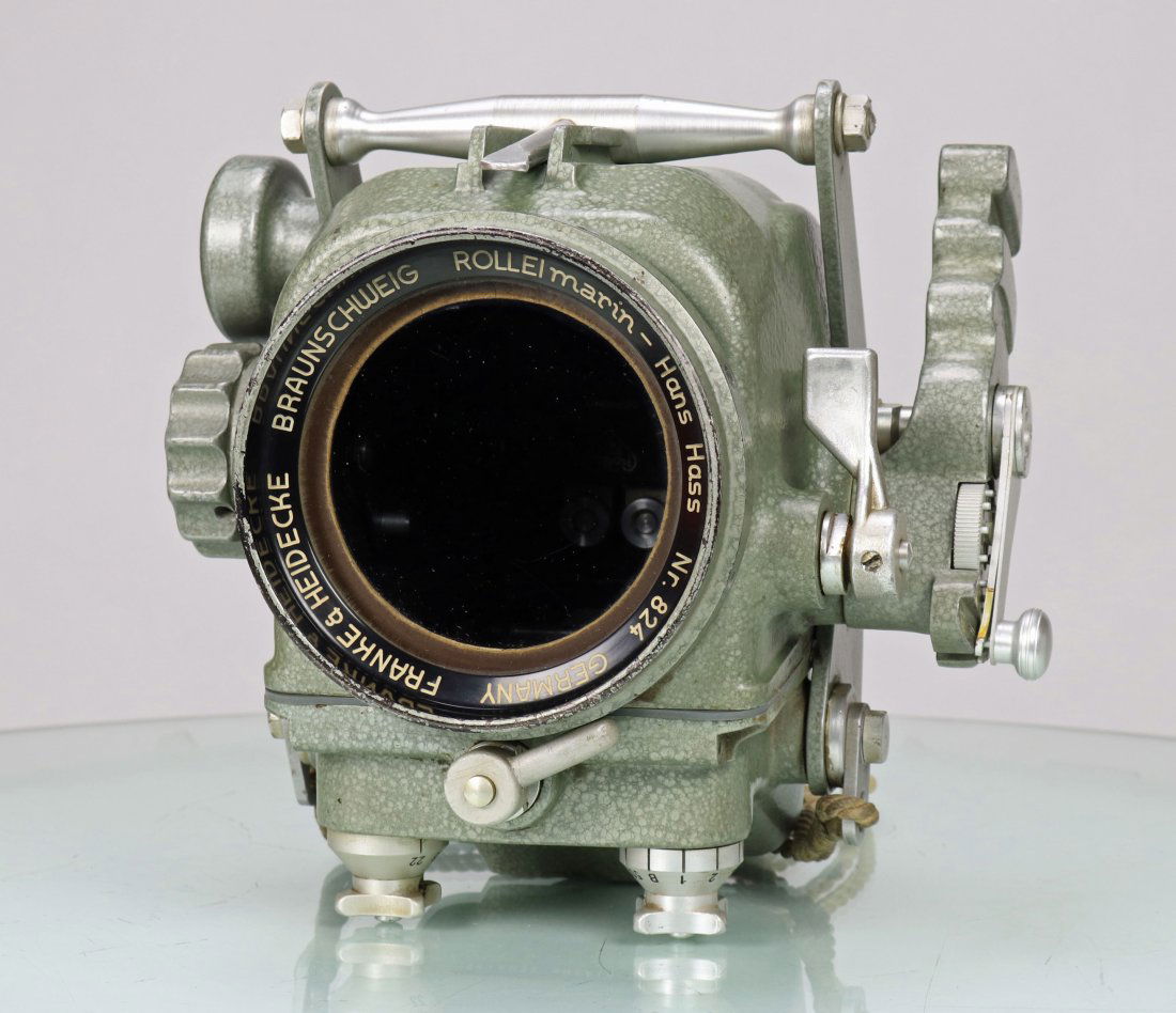 Hans Hass Rolleimarin # 824 Rolleiflex Underwater Camera Housing (1 of 16)