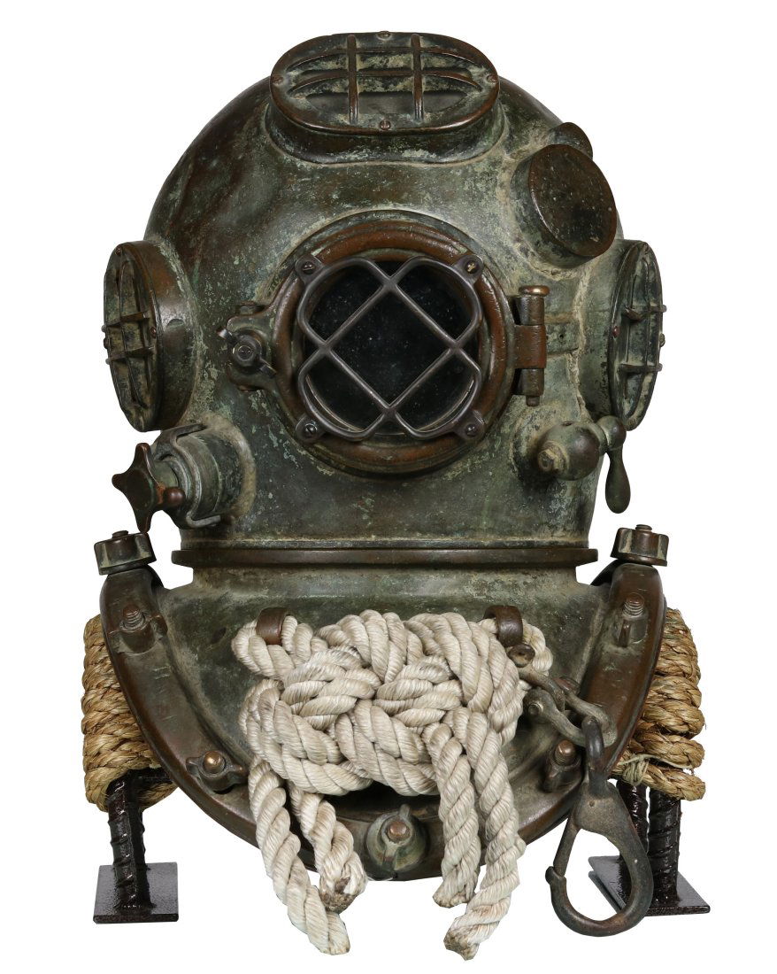 1943 Schrader USN Mark V Diving Helmet w/ Navy Stamp (1 of 13)