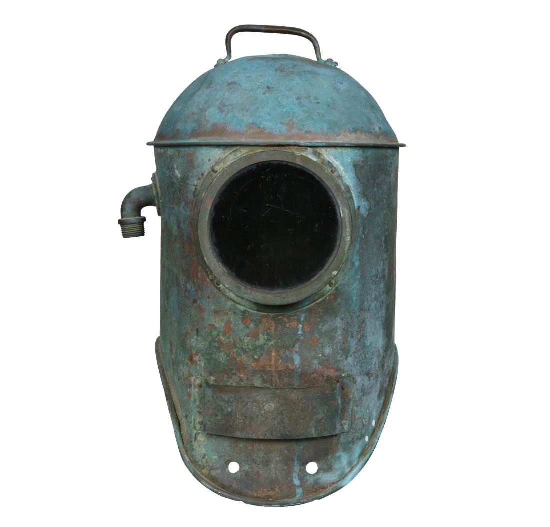 Miller Dunn Divinhood Style 1 1916-1924 Diving Helmet (1 of 10)