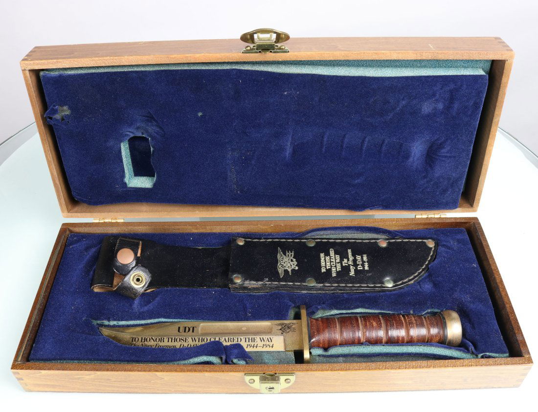 Wenoka Knife In Box 1944-1984 UDT D-Day Navy Frogmen (1 of 4)