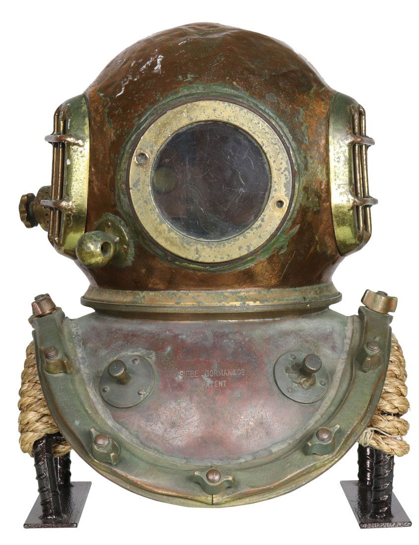 Siebe Gorman & Co 19th Century Diving Helmet (1 of 12)