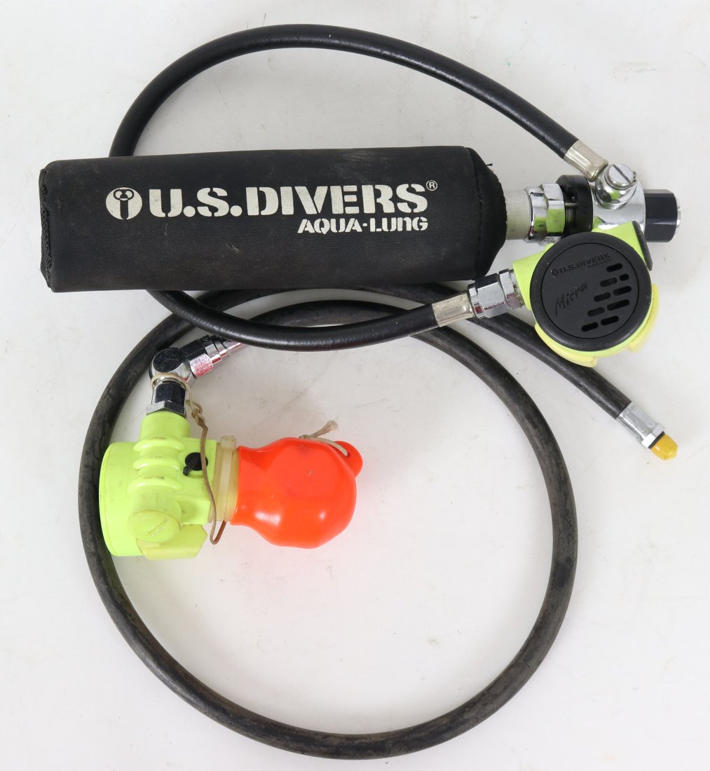 US Divers Bail Out System Micra & Octopus with Hose (1 of 2)