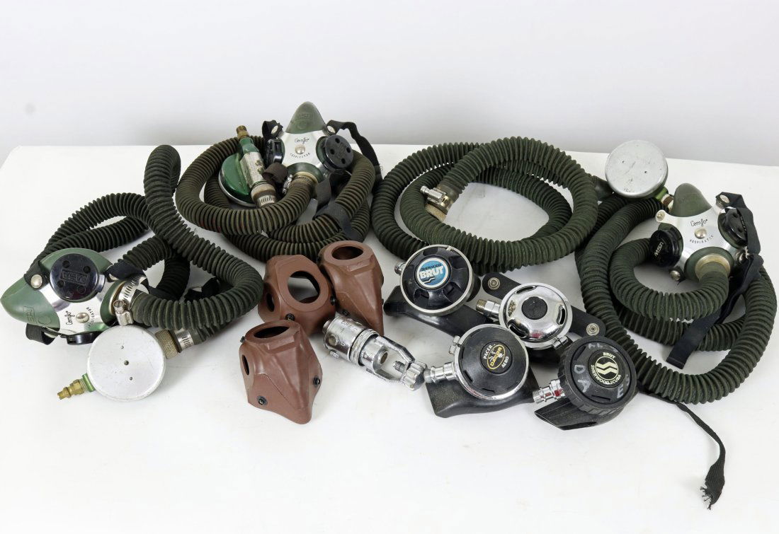 Grouping of Mine Safety & Scuba Diving Regulators & Parts (1 of 3)
