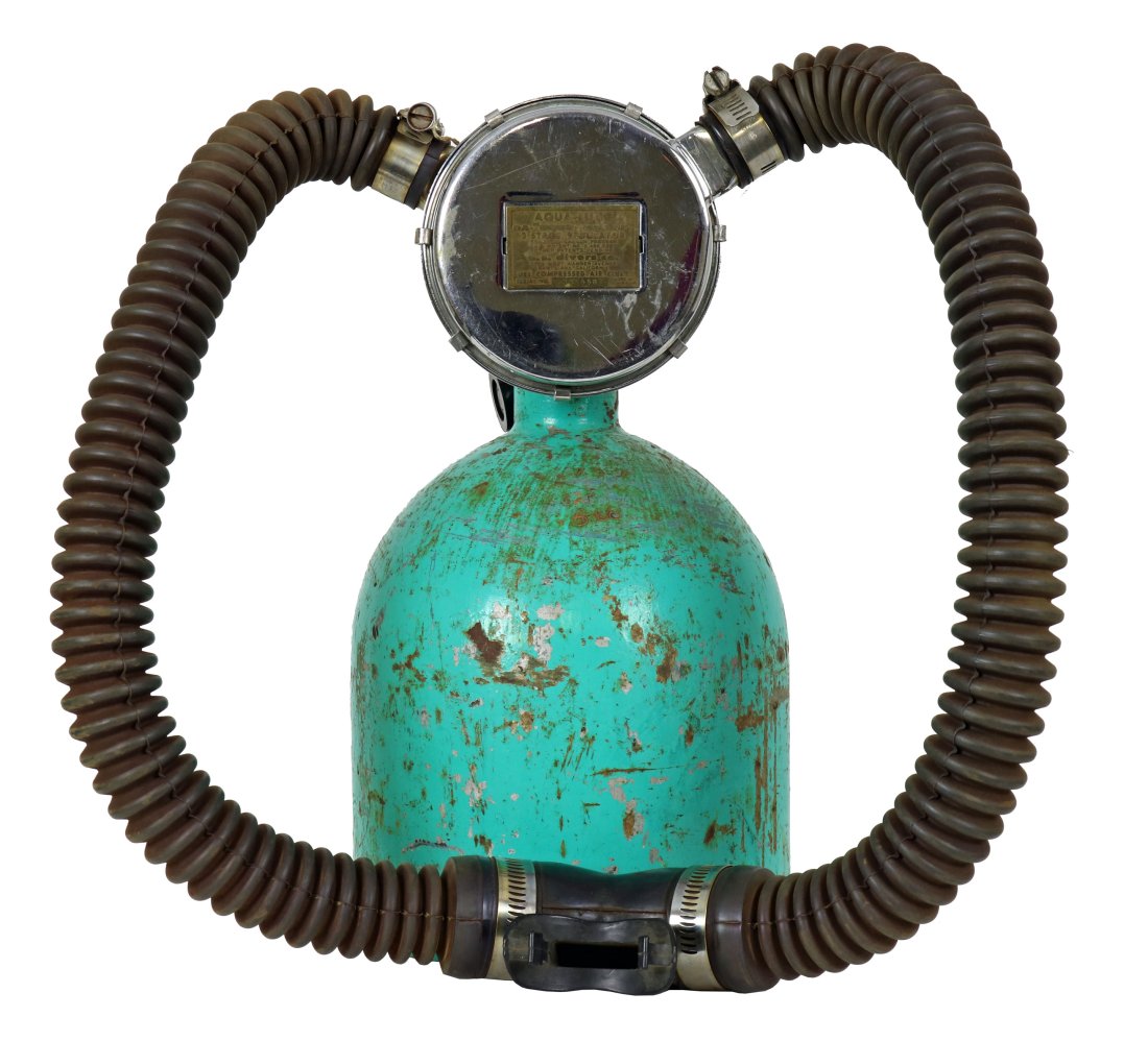 US Divers Aqua Lung DA Aqua Master Double Hose Regulator (1 of 5)