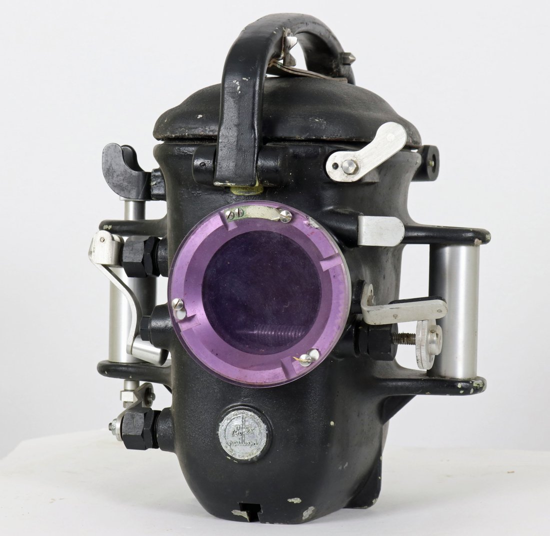 Vintage BOLEX Underwater Camera Housing With Wood Box (1 of 7)