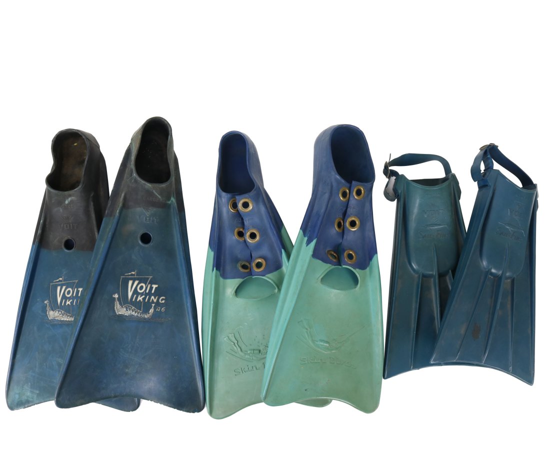 3 Pairs Of Vintage Scuba Divers Fins AMF Voit (1 of 1)