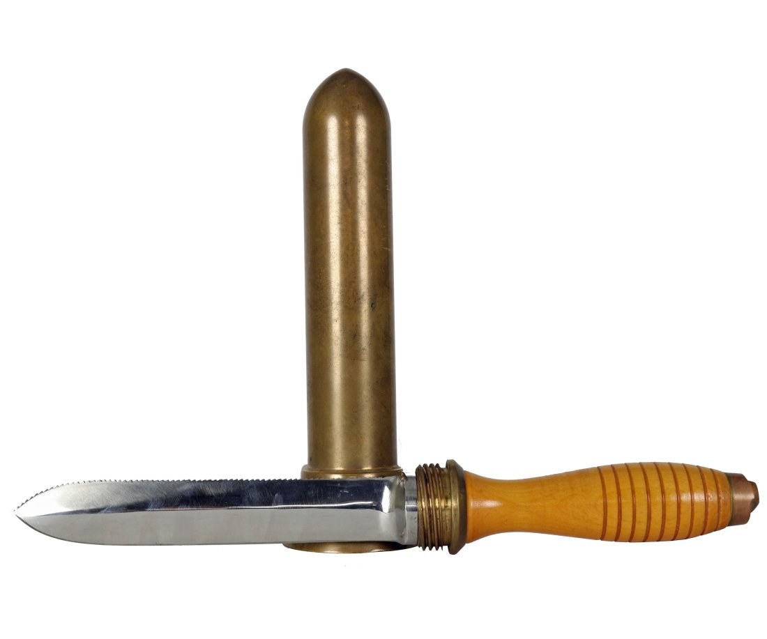 US Navy Mark V Divers Knife In Like New Condition (1 of 4)