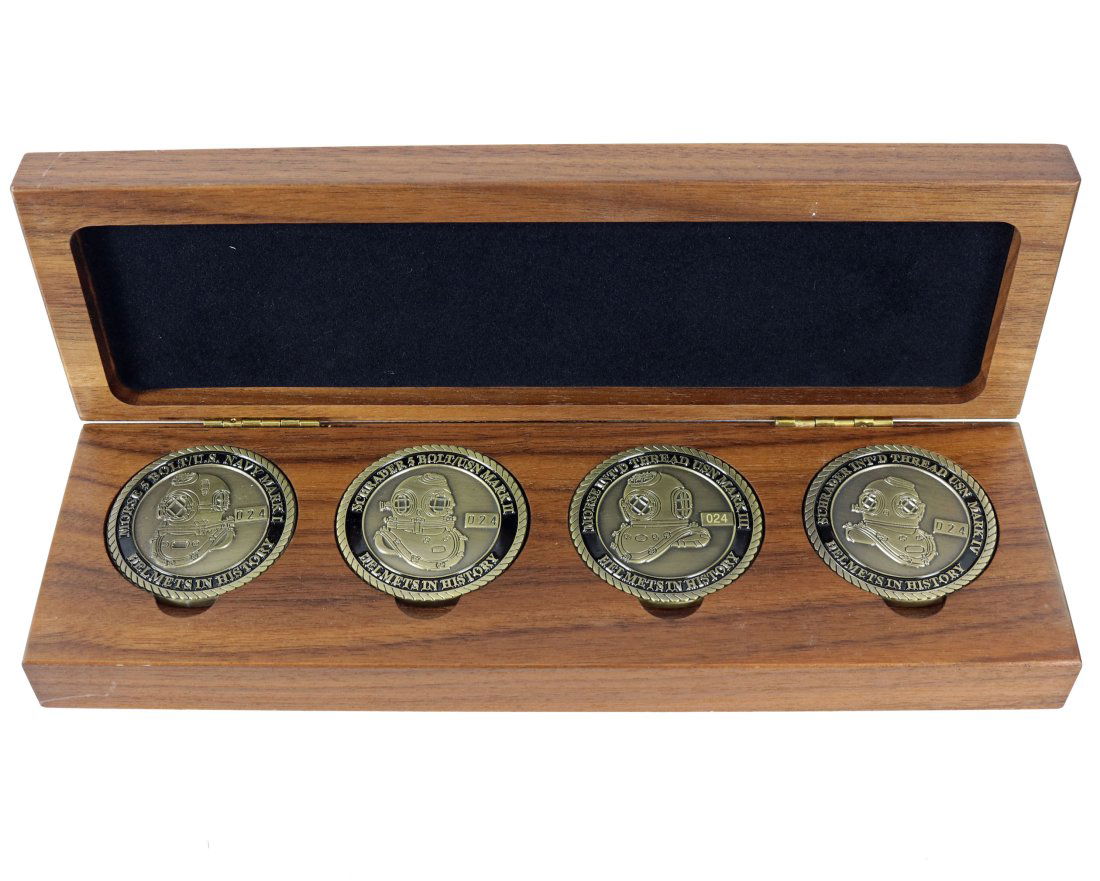 USN Mark 1, 2, 3, & 4 Historical Diving Society Coin Set In Box (1 of 2)