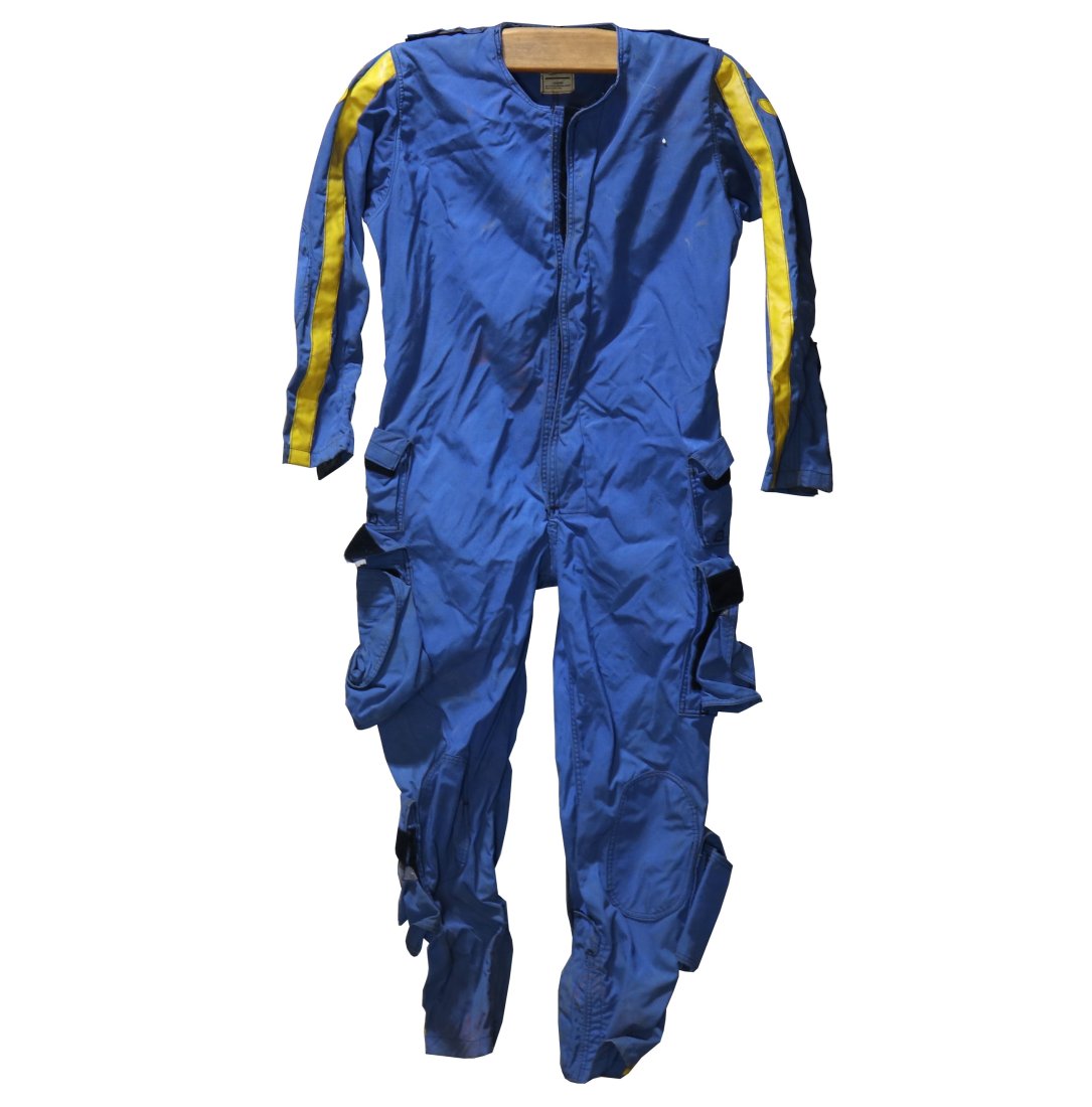 US Navy Mark 12 Divers Coveralls Size 3 (1 of 4)