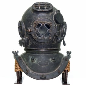 Unique A.J. Morse & Son Circa 1917 Antique Diving Helmet