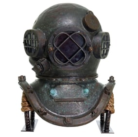 1943 Morse Commercial 3 Light Diving Helmet