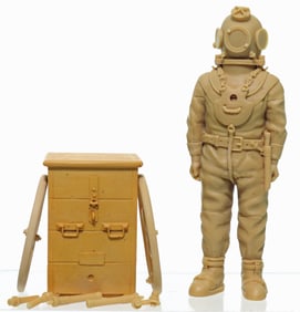 Miniature Detailed Diver & Air Pump Set