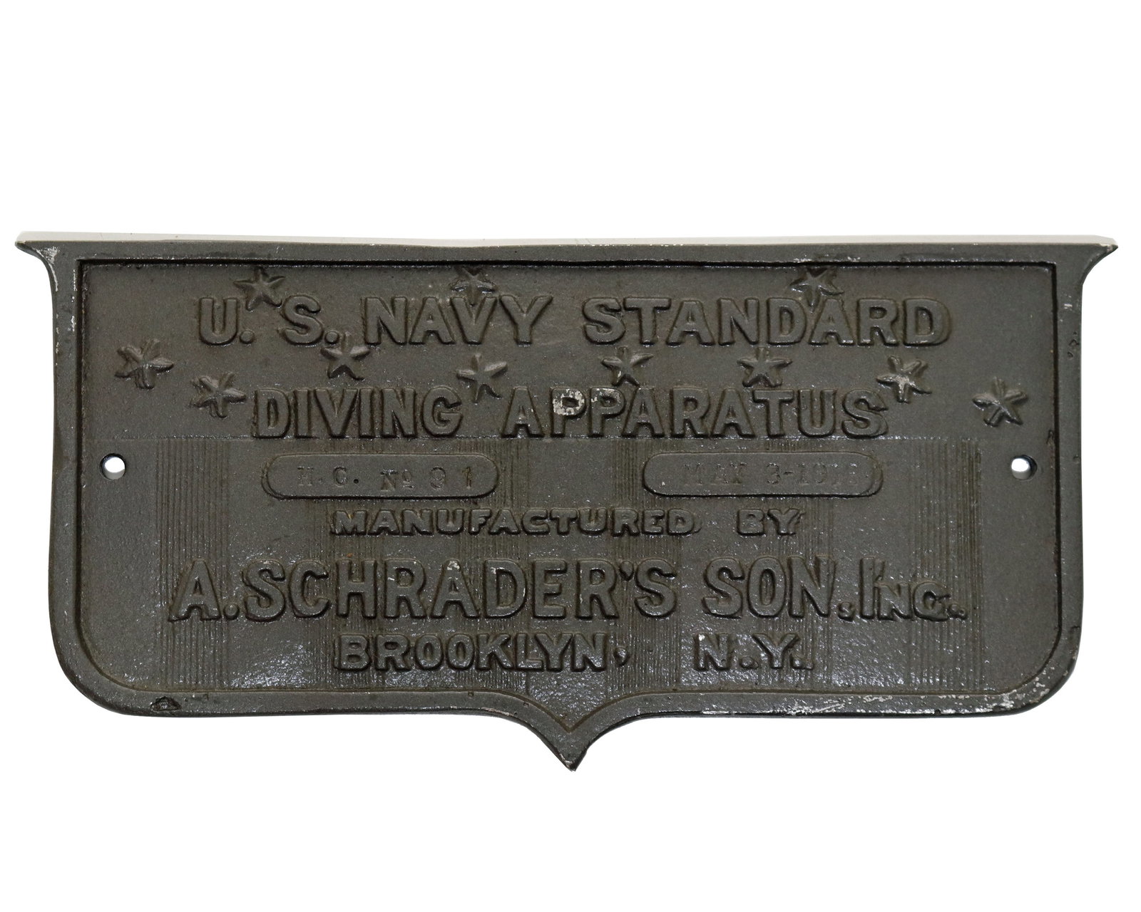 United States Navy Diving Apparatus Schrader Aluminum Plaque: This is a nicely detailed US Navy Standard Diving Apparatus A. Schrader’s Son Inc plaque. This contemporary piece is made of aluminum. It is stamped with the date May 3rd, 1918. It measures a li
