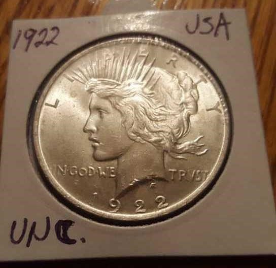 1922 USA PEACE DOLLAR UN-CIRCULATED (1 of 4)