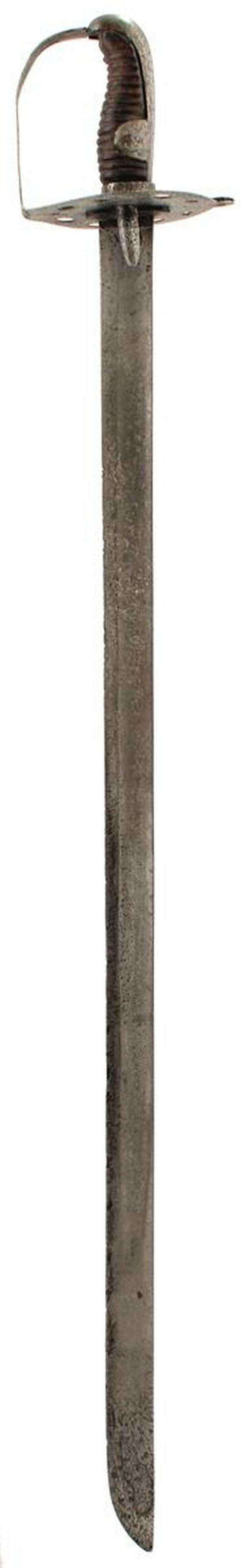 A 1796 PATTERN HEAVY CAVALRY TROOPER'S SWORD: A 1796 PATTERN HEAVY CAVALRY TROOPER'S SWORD, 88.5cm blade with various edge nicks and patination, regulation steel disc hilt with langets, ribbed leather wrapped wooden grip. The knuckle guard marked