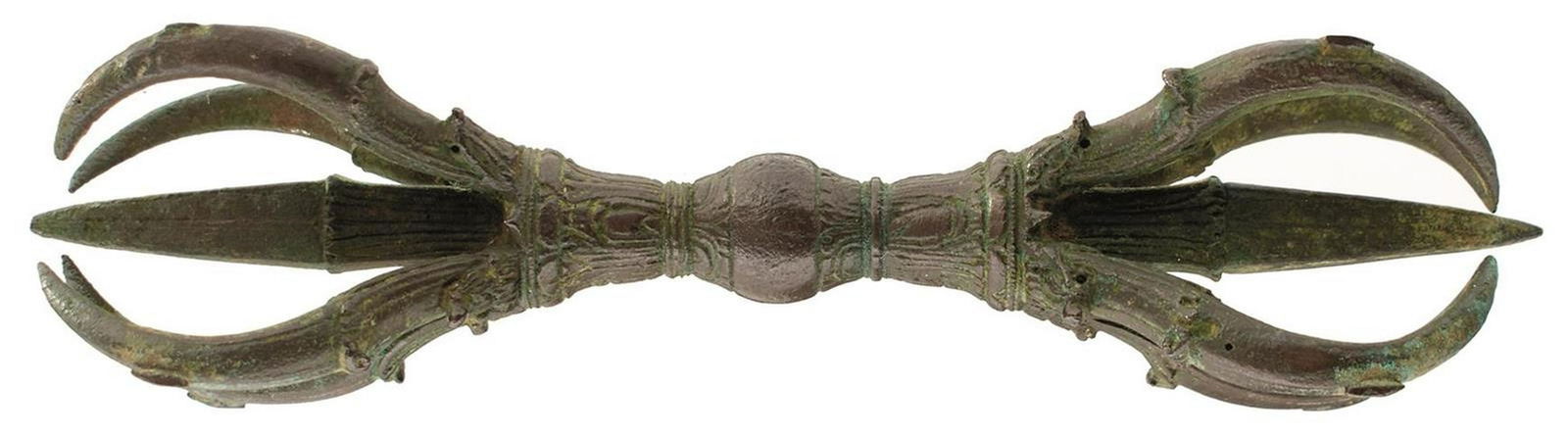 AN INDO-TIBETAN BRONZE PHURBA STAND: AN INDO-TIBETAN BRONZE PHURBA STAND, 18cm long, together with four various Sri Lankan fan handles, and various Sri Lankan and other pipes and smoking apparel. From an established West Country Collecti