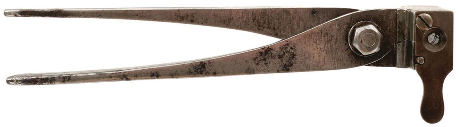 A BOX OF ASSORTED ACCESSORIES, to include assorted (1 of 8)