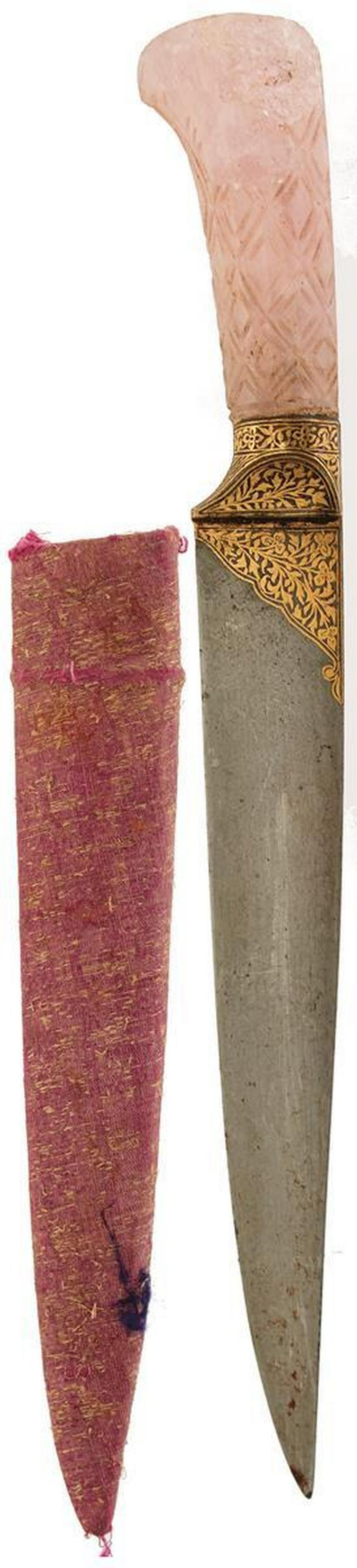 A 19TH CENTURY PINK QUARTZ OTTOMAN KARD, 21.75cm (1 of 13)
