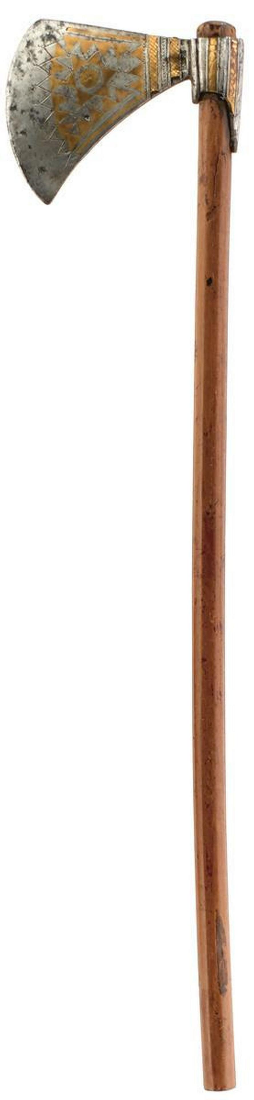 AN 18TH CENTURY CENTRAL INDIAN RIDING AXE, 12cm head (1 of 7)