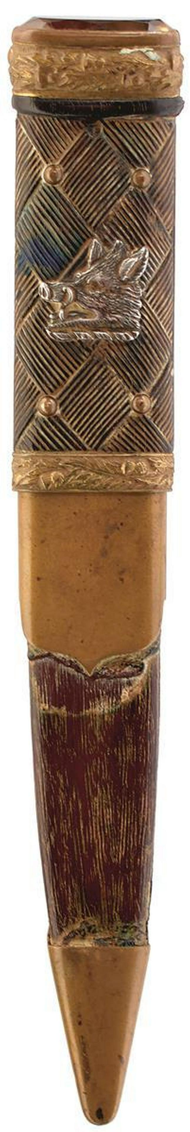 A 5TH ROYAL HIGHLANDERS OF CANADA SGIAN DUBH, 9.75cm (1 of 9)