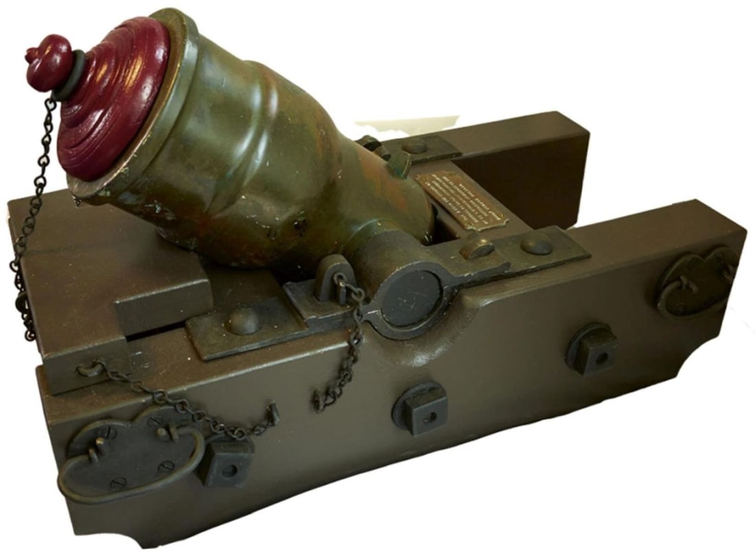 A RARE OTTOMAN BRONZE COHORN MORTAR,: A RARE OTTOMAN BRONZE COHORN MORTAR, 16.75inch three-stage barrel, banded at the mid-point, the trunnions dated in islamic 1263 (1846) and further marked in script with the cypher of Sultan Abdul Meji
