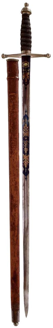 A SCARCE SCOTTISH OFFICER'S PRESENTATION BROADSWORD WITH BLUED AND GILT BLADE,: A SCARCE SCOTTISH OFFICER'S PRESENTATION BROADSWORD WITH BLUED AND GILT BLADE, 81.5cm double fullered blade etched with thistles, crowned GVR cyphers and a maker's panel for William Anderson & Son