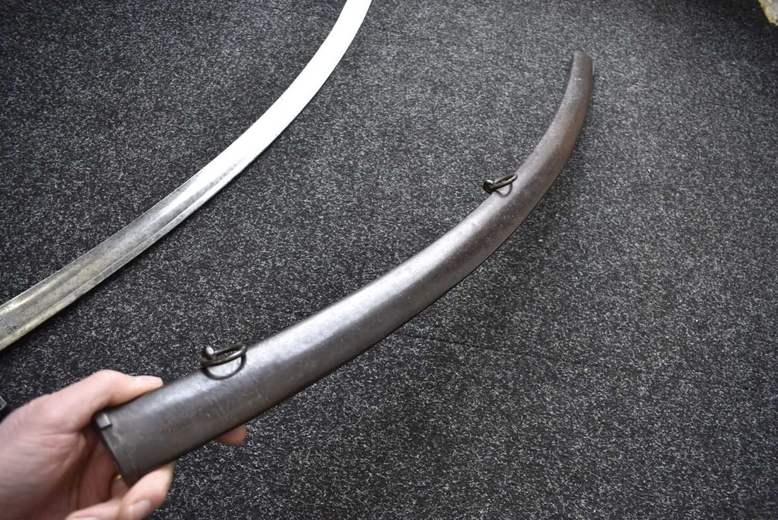 A 1788 PATTERN LIGHT CAVALRY SABRE TO THE DEVON LIGHT DRAGOONS, - 10