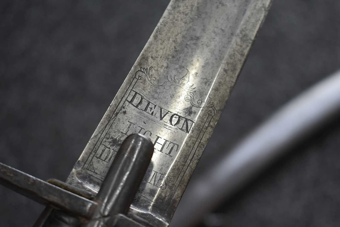 A 1788 PATTERN LIGHT CAVALRY SABRE TO THE DEVON LIGHT DRAGOONS, - 6