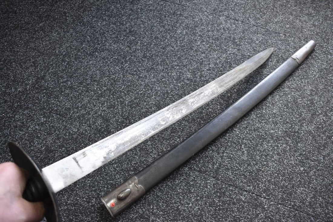 AN 1845 PATTERN NAVAL CUTLASS, - 3