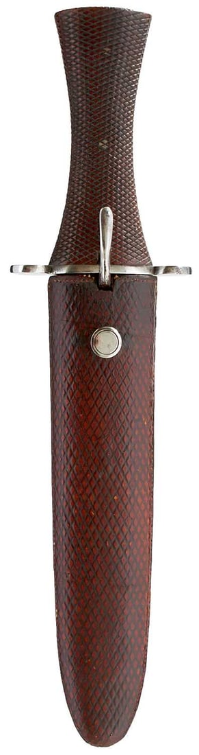 A THIRD MODEL SHAKESPEARE KNIFE BY HENRY WILKINSON OF LONDON,: 19.5cm broad flattened diamond section blade with wide central fuller, etched SHAKESPEAR KNIFE WILKINSON LONDON to one side and with the owner's crest on the other, characteristic shaped crossguard, c